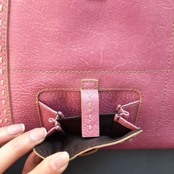 Matt&Nat Pink Vegan Leather Purse - Picture 5 of 12